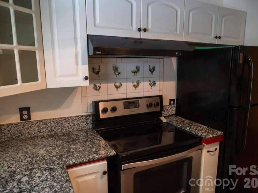104 Ash Drive, Maggie Valley, NC 28751.  MLS# CAR4402926, YatesRealty ID 49642. 
