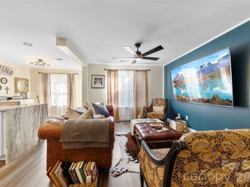 11532 Delores Ferguson Lane, Charlotte, NC 28277.  MLS# CAR4422595, YatesRealty ID 49643. 