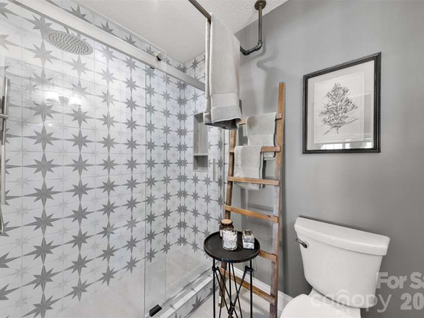 11532 Delores Ferguson Lane, Charlotte, NC 28277.  MLS# CAR4422595, YatesRealty ID 49643. 