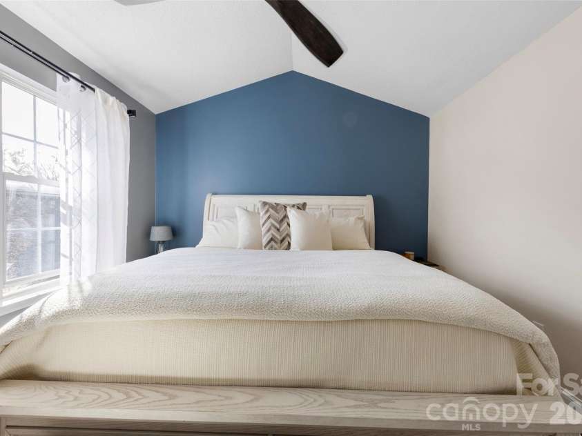 11532 Delores Ferguson Lane, Charlotte, NC 28277.  MLS# CAR4422595, YatesRealty ID 49643. 