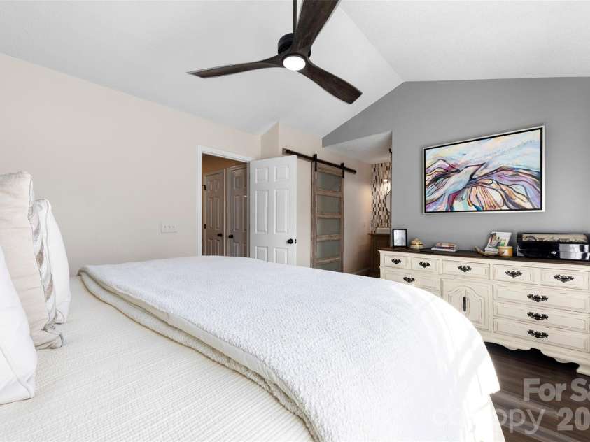 11532 Delores Ferguson Lane, Charlotte, NC 28277.  MLS# CAR4422595, YatesRealty ID 49643. 