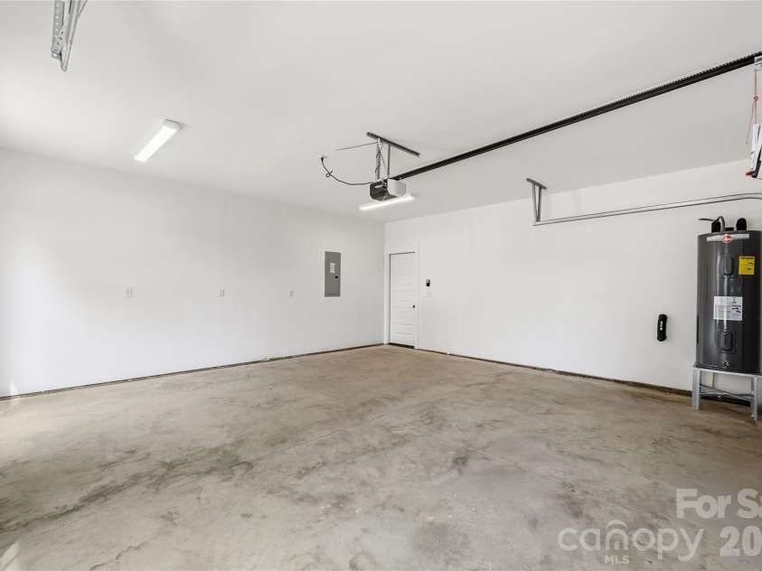 1905 Snyders store Road, Wingate, NC 28174.  MLS# CAR4422318, YatesRealty ID 49645. Garage