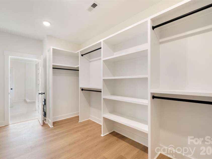 1925 Snyders store Road, Wingate, NC 28174.  MLS# CAR4422076, YatesRealty ID 49646. Primary closet