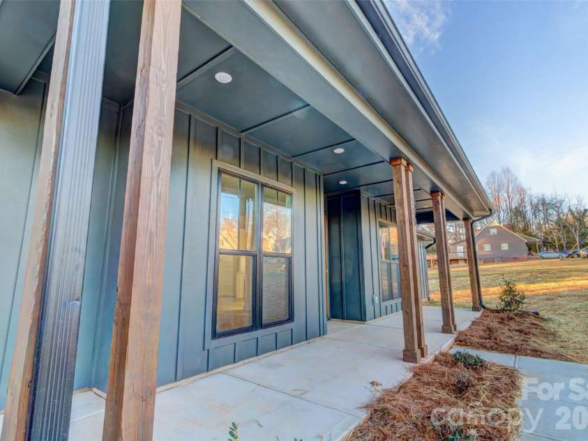 318 Harbor View Drive, Cherryville, NC 28021.  MLS# CAR4337982, YatesRealty ID 4965. 