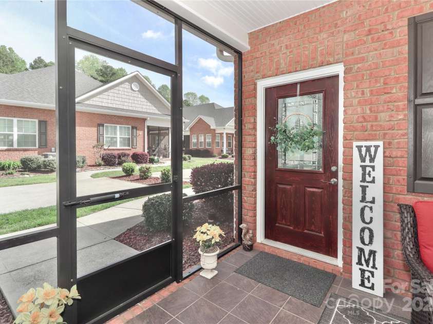 8518 Christalina Lane, Denver, NC 28037.  MLS# CAR4241394, YatesRealty ID 4965. 