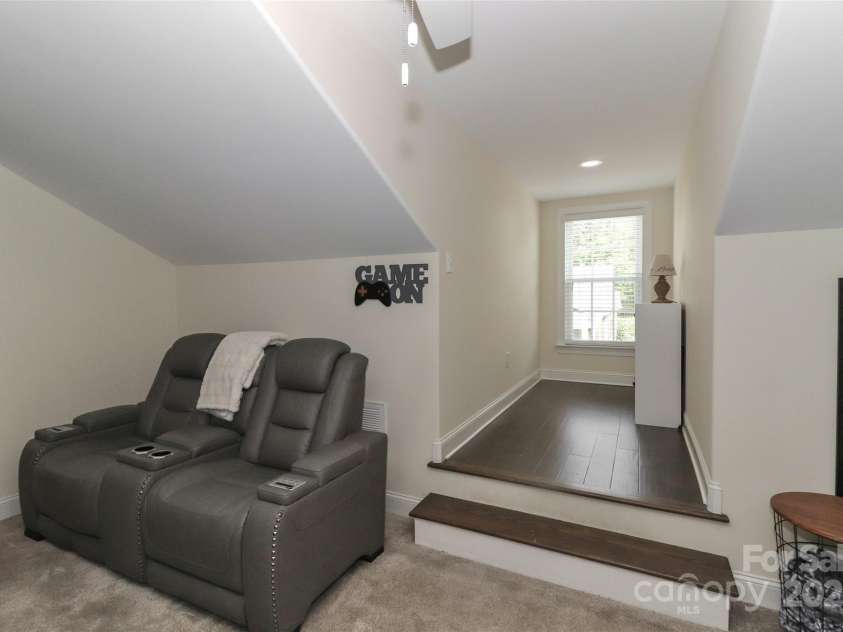 8518 Christalina Lane, Denver, NC 28037.  MLS# CAR4241394, YatesRealty ID 4965. 