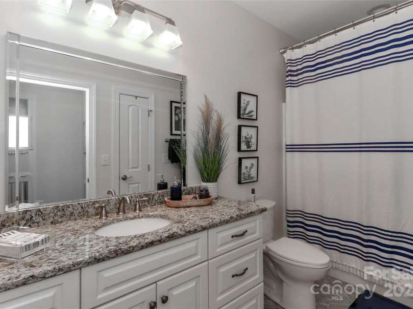 8518 Christalina Lane, Denver, NC 28037.  MLS# CAR4241394, YatesRealty ID 4965. Hall bathroom