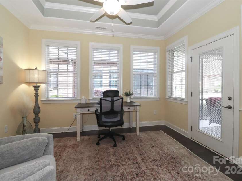 8518 Christalina Lane, Denver, NC 28037.  MLS# CAR4241394, YatesRealty ID 4965. Sunroom with pocket doors