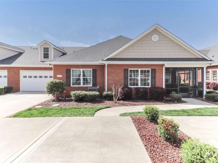 8518 Christalina Lane, Denver, NC 28037.  MLS# CAR4241394, YatesRealty ID 4965. Welcome!