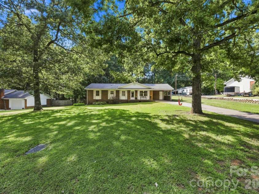 216 Ferris Avenue, Rockwell, NC 28138.  MLS# CAR4422895, YatesRealty ID 49651. 