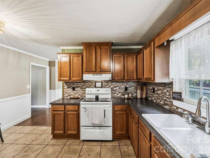 216 Ferris Avenue, Rockwell, NC 28138.  MLS# CAR4422895, YatesRealty ID 49651. 