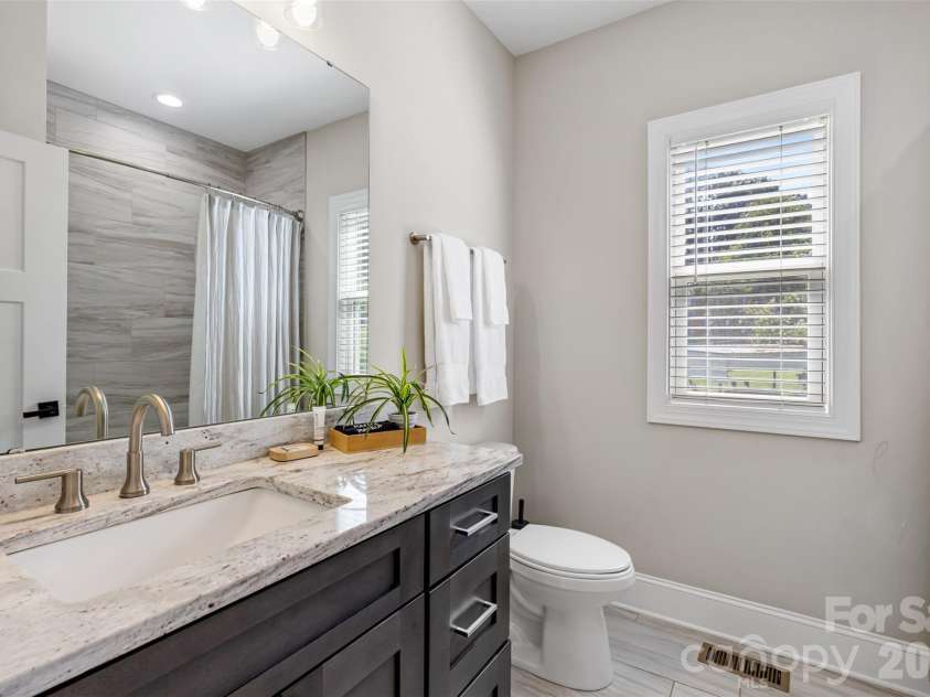 787 Morrison Farm Road, Troutman, NC 28166.  MLS# CAR4416410, YatesRealty ID 49657. Secondary Bathroom