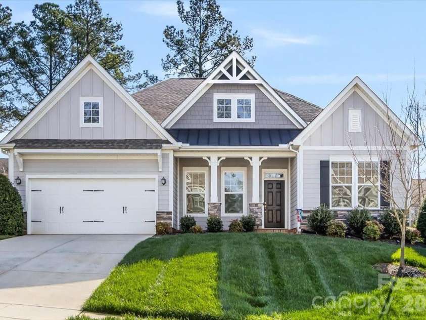 10071 Fox Trotter Lane, Midland, NC 28107.  MLS# CAR4358055, YatesRealty ID 4966. 