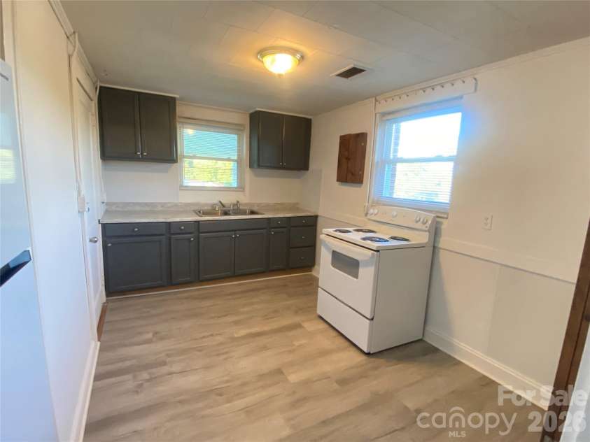 2991 Perkins Avenue, Morganton, NC 28655.  MLS# CAR4421223, YatesRealty ID 49669. 