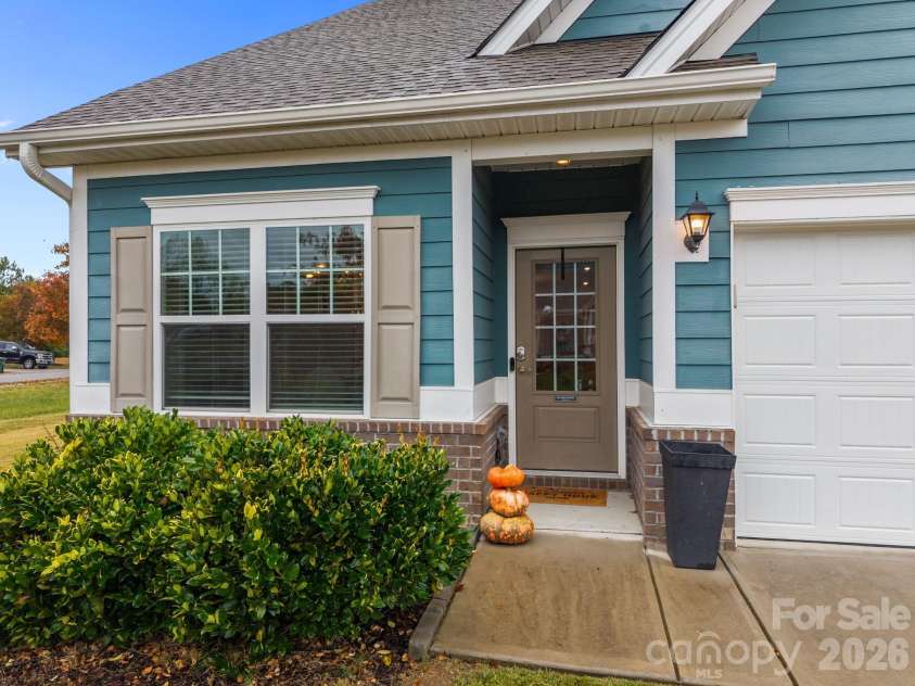 1301 Troon Drive, Salisbury, NC 28144.  MLS# CAR4423055, YatesRealty ID 49670. 