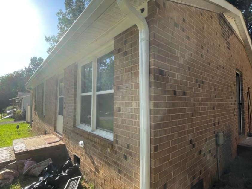 133 Hickory Lane, York, SC 29745.  MLS# CAR4423004, YatesRealty ID 49671. 