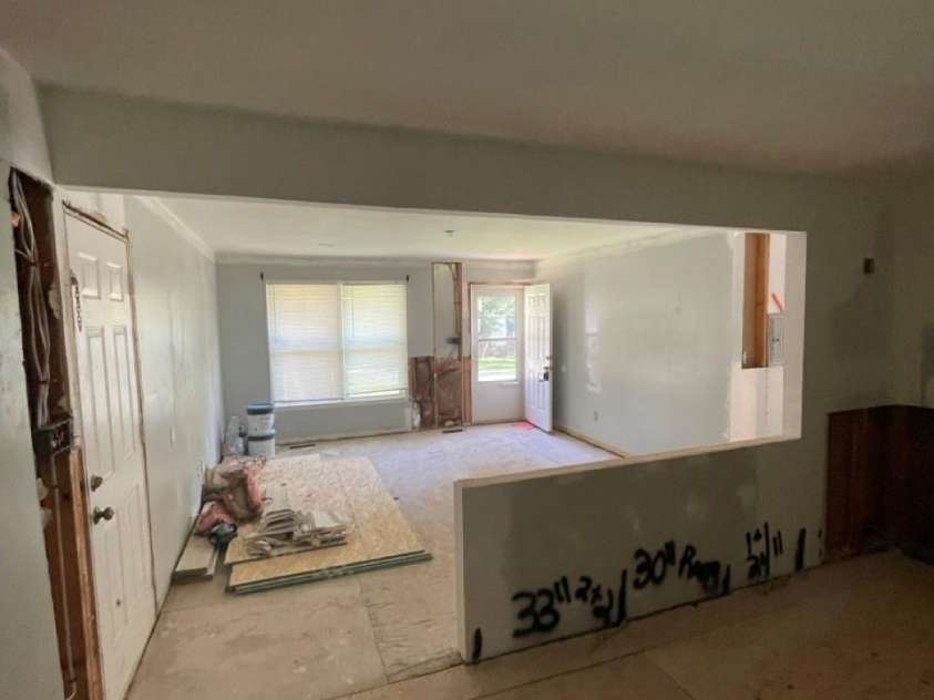 133 Hickory Lane, York, SC 29745.  MLS# CAR4423004, YatesRealty ID 49671. 