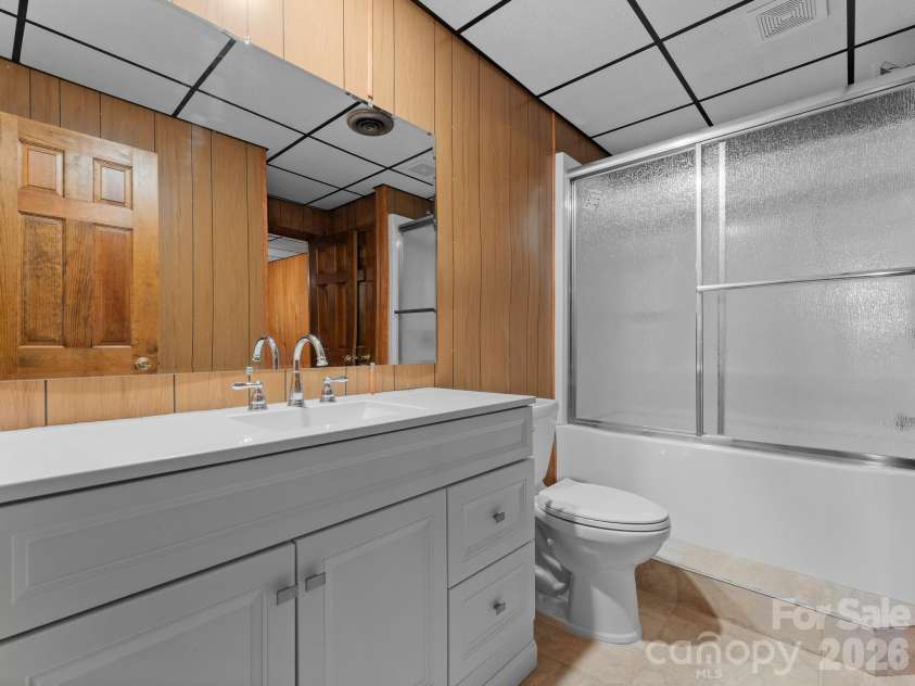 977 Morning Ride Drive, Columbus, NC 28722.  MLS# CAR4419017, YatesRealty ID 49673. Full bath in basement