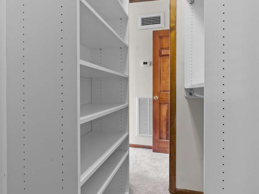 977 Morning Ride Drive, Columbus, NC 28722.  MLS# CAR4419017, YatesRealty ID 49673. Primary Walk-in Closet