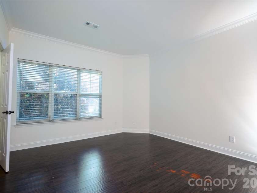 5730 Closeburn Road, Charlotte, NC 28210.  MLS# CAR4410576, YatesRealty ID 49674. 
