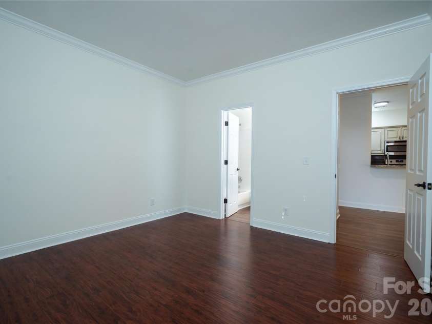 5730 Closeburn Road, Charlotte, NC 28210.  MLS# CAR4410576, YatesRealty ID 49674. 