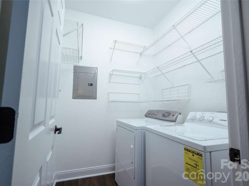 5730 Closeburn Road, Charlotte, NC 28210.  MLS# CAR4410576, YatesRealty ID 49674. 