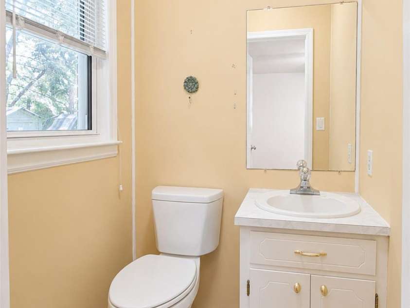 2281 Munsen Road, Concord, NC 28025.  MLS# CAR4422449, YatesRealty ID 49679. 1/2 Bath