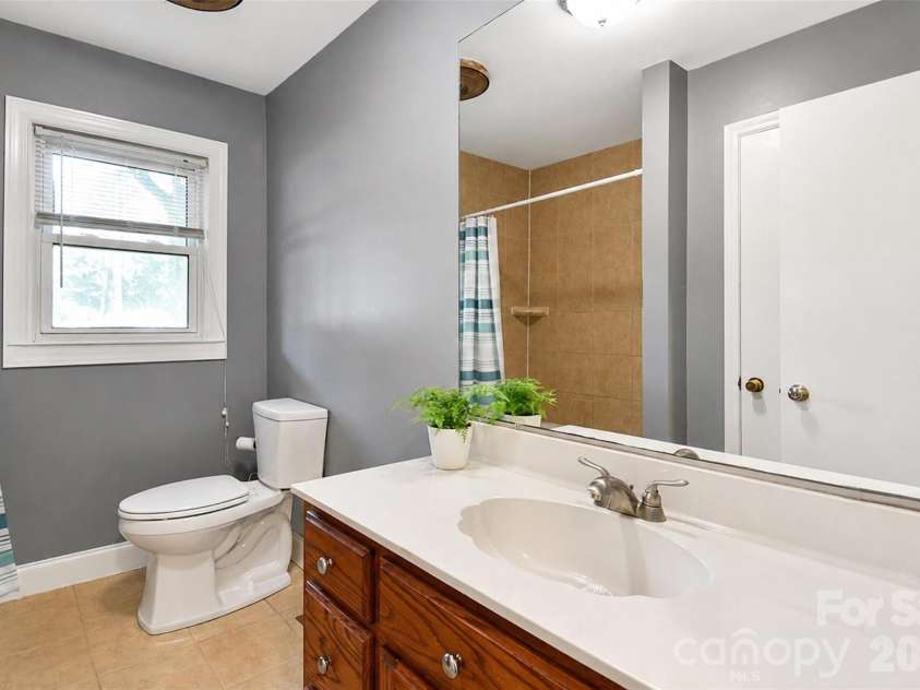 2281 Munsen Road, Concord, NC 28025.  MLS# CAR4422449, YatesRealty ID 49679. Full Bath