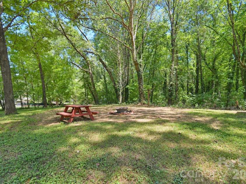 2281 Munsen Road, Concord, NC 28025.  MLS# CAR4422449, YatesRealty ID 49679. Serenity, Fenced Back Yard