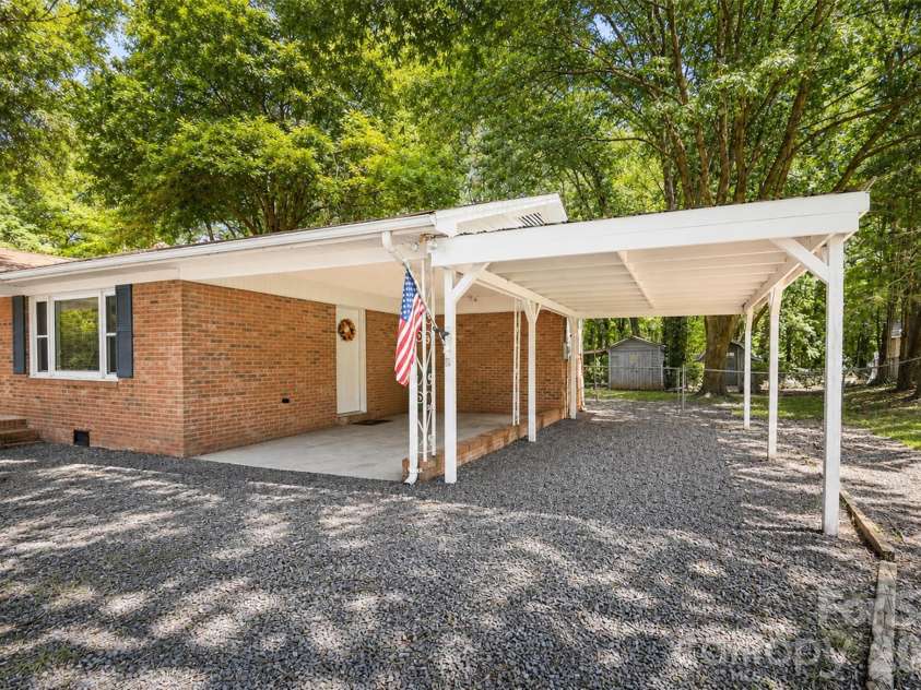 2281 Munsen Road, Concord, NC 28025.  MLS# CAR4422449, YatesRealty ID 49679. Two Carports