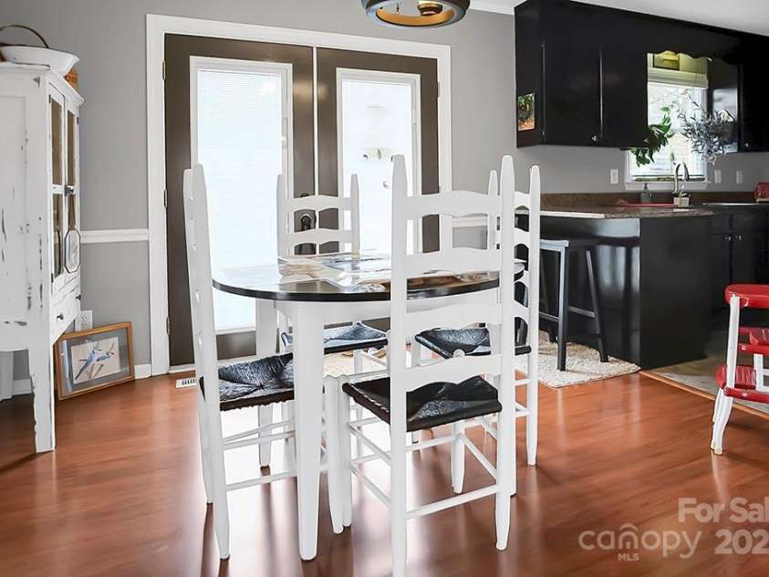 109 Connor Court, Kings Mountain, NC 28086.  MLS# CAR4242812, YatesRealty ID 4968. 