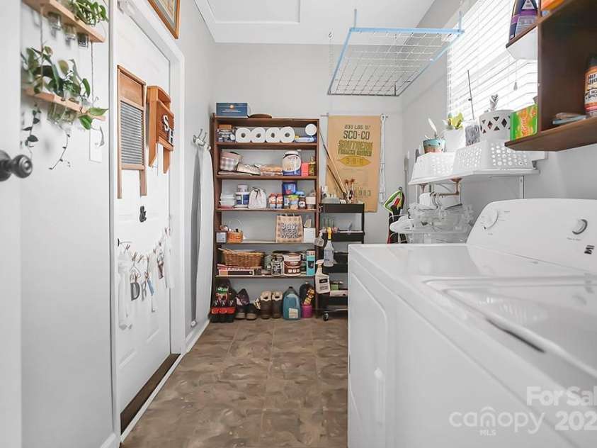 109 Connor Court, Kings Mountain, NC 28086.  MLS# CAR4242812, YatesRealty ID 4968. 