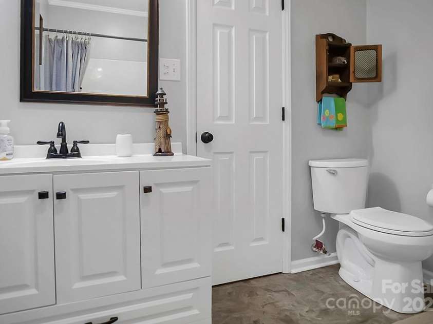 109 Connor Court, Kings Mountain, NC 28086.  MLS# CAR4242812, YatesRealty ID 4968. 