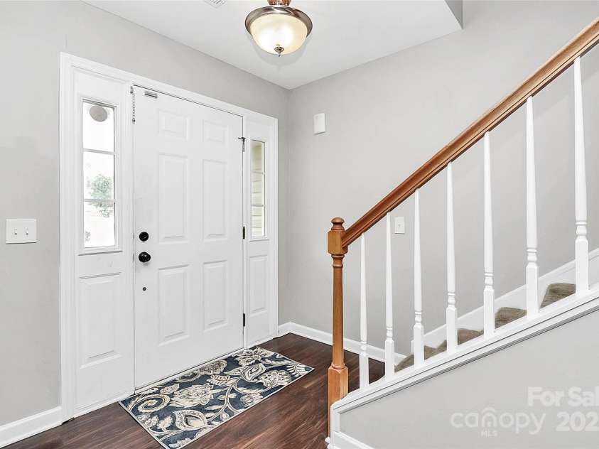 1300 Dunmore Court, Clover, SC 29710.  MLS# CAR4295252, YatesRealty ID 4968. Foyer