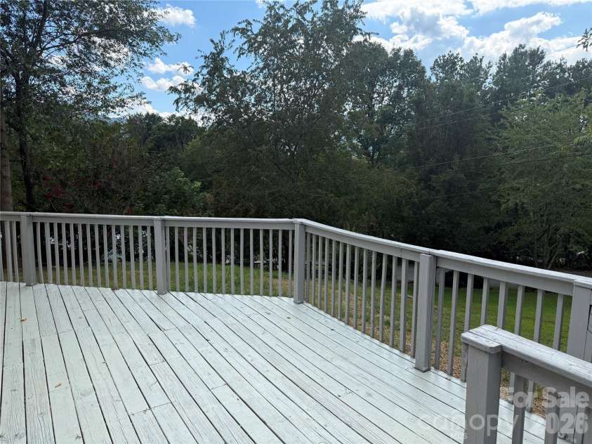 79 Jordan Road, Swannanoa, NC 28778.  MLS# CAR4423011, YatesRealty ID 49682. 