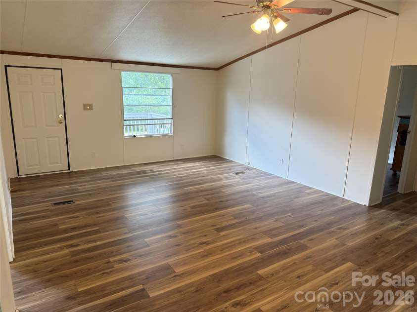 79 Jordan Road, Swannanoa, NC 28778.  MLS# CAR4423011, YatesRealty ID 49682. 