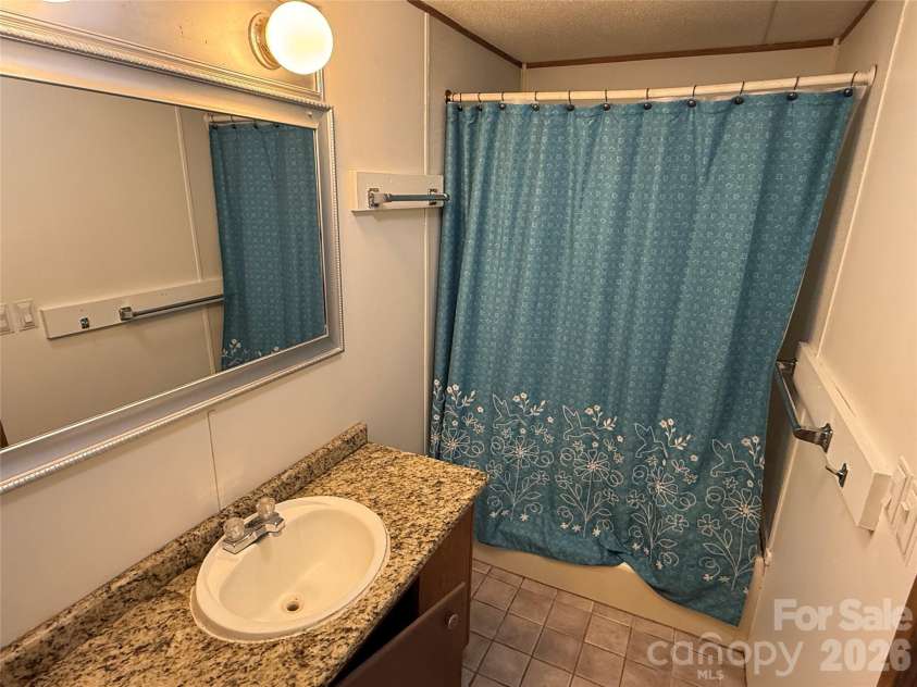 79 Jordan Road, Swannanoa, NC 28778.  MLS# CAR4423011, YatesRealty ID 49682. 