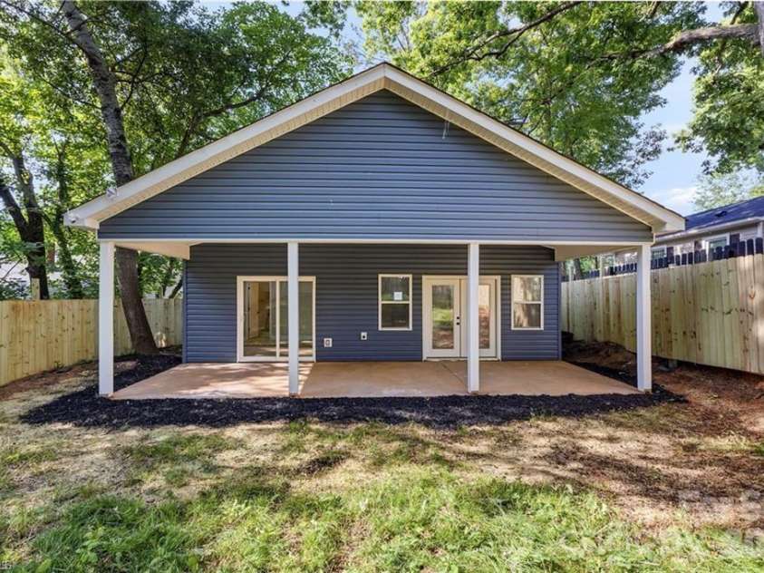 1509 22nd Street, Winston Salem, NC 27105.  MLS# CAR4407382, YatesRealty ID 49684. 