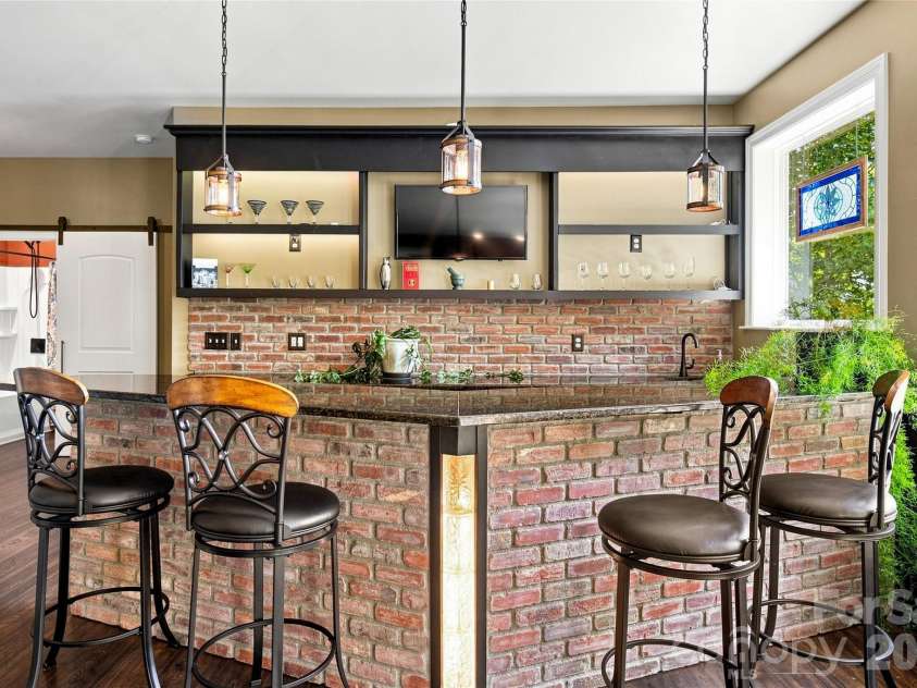 99 Distant View Drive, Asheville, NC 28803.  MLS# CAR4421771, YatesRealty ID 49685. Custom Wet Bar for Entertaining