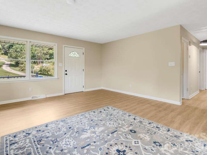 15 Old Youngs Cove Road, Candler, NC 28715.  MLS# CAR4422903, YatesRealty ID 49686. 