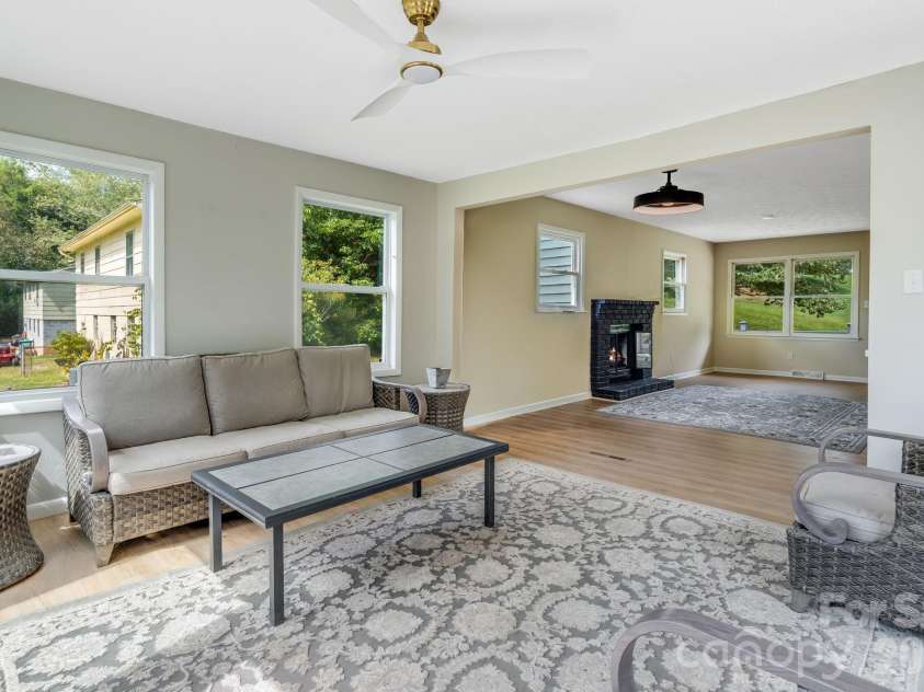 15 Old Youngs Cove Road, Candler, NC 28715.  MLS# CAR4422903, YatesRealty ID 49686. 