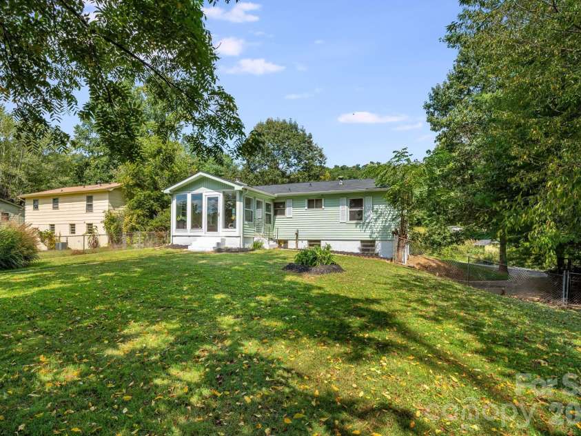 15 Old Youngs Cove Road, Candler, NC 28715.  MLS# CAR4422903, YatesRealty ID 49686. 