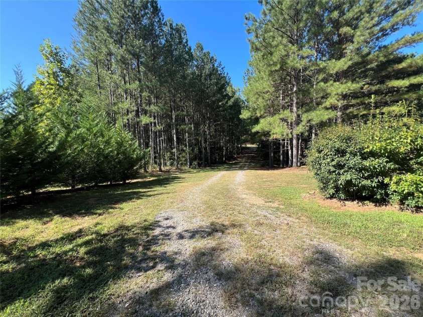 651 Dills Road, Rutherfordton, NC 28139.  MLS# CAR4397344, YatesRealty ID 49689. 