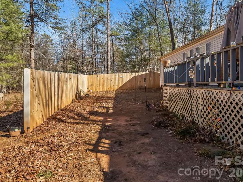 1446 Bridlewood Lane, Morganton, NC 28655.  MLS# CAR4335966, YatesRealty ID 4969. 