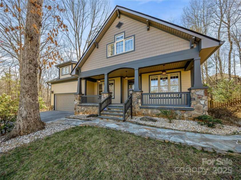 8 Grey Goose Court, Biltmore Lake, NC 28715.  MLS# CAR4242995, YatesRealty ID 4969. 