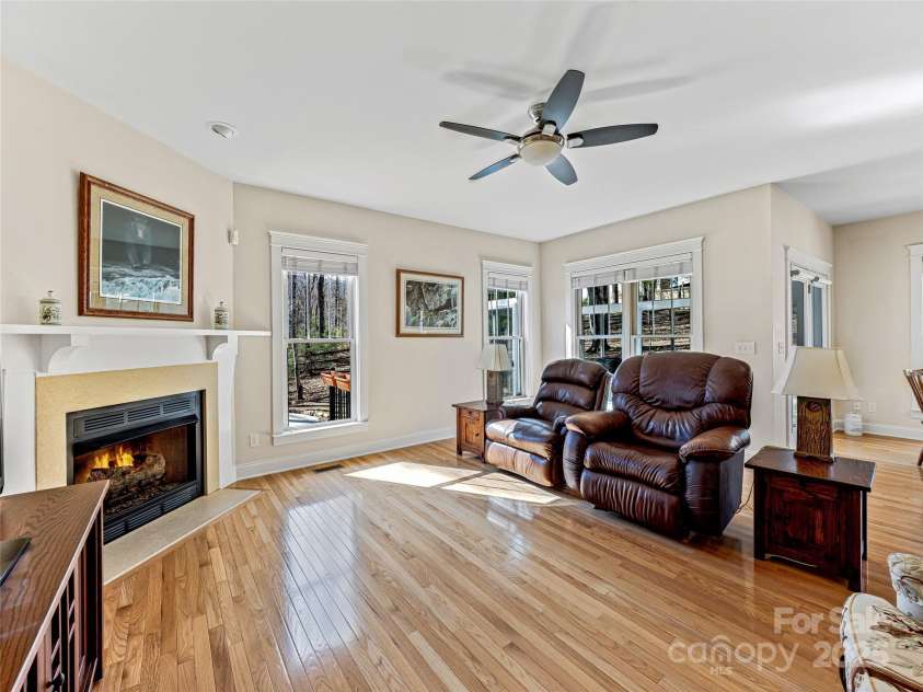 8 Grey Goose Court, Biltmore Lake, NC 28715.  MLS# CAR4242995, YatesRealty ID 4969. 