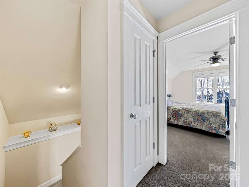 8 Grey Goose Court, Biltmore Lake, NC 28715.  MLS# CAR4242995, YatesRealty ID 4969. 