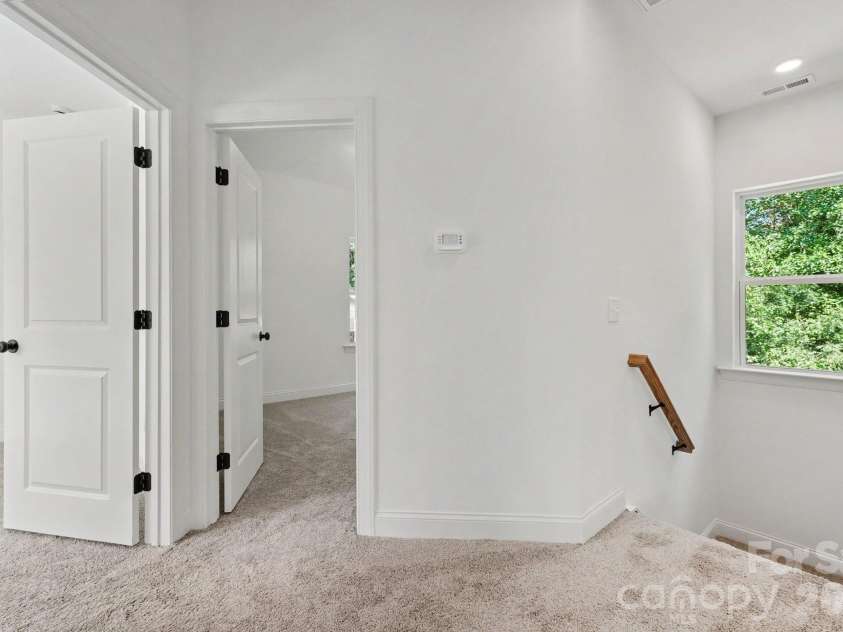 1419 23rd Avenue Place, Hickory, NC 28601.  MLS# CAR4422583, YatesRealty ID 49695. 