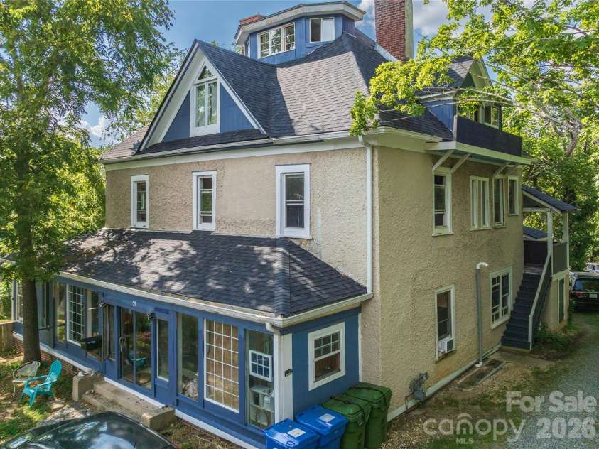23 Northview Street, Asheville, NC 28801.  MLS# CAR4422866, YatesRealty ID 49696. Expansive Home in walkable Five Points