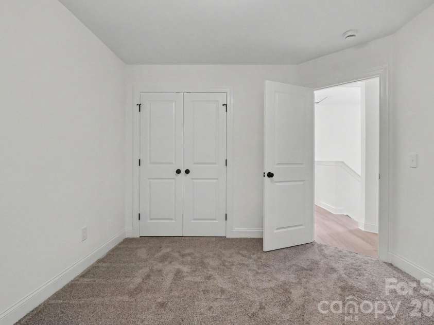 1425 23rd Avenue Place, Hickory, NC 28601.  MLS# CAR4422589, YatesRealty ID 49697. 
